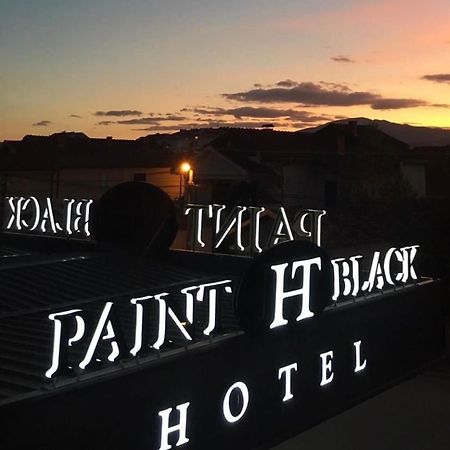 Paint It Black Hotel & Spa Гевгели Екстериор снимка