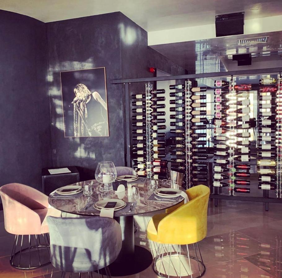 Paint It Black Hotel & Spa Гевгели Екстериор снимка